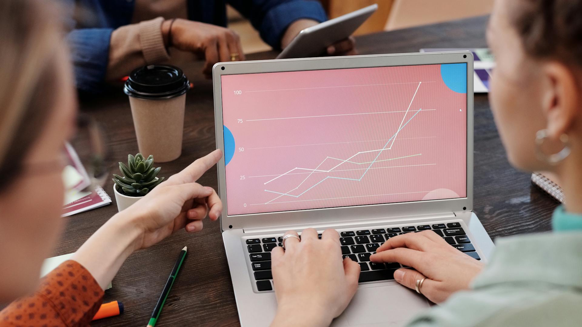 Leviers simples et efficaces pour optimiser vos performances CRM